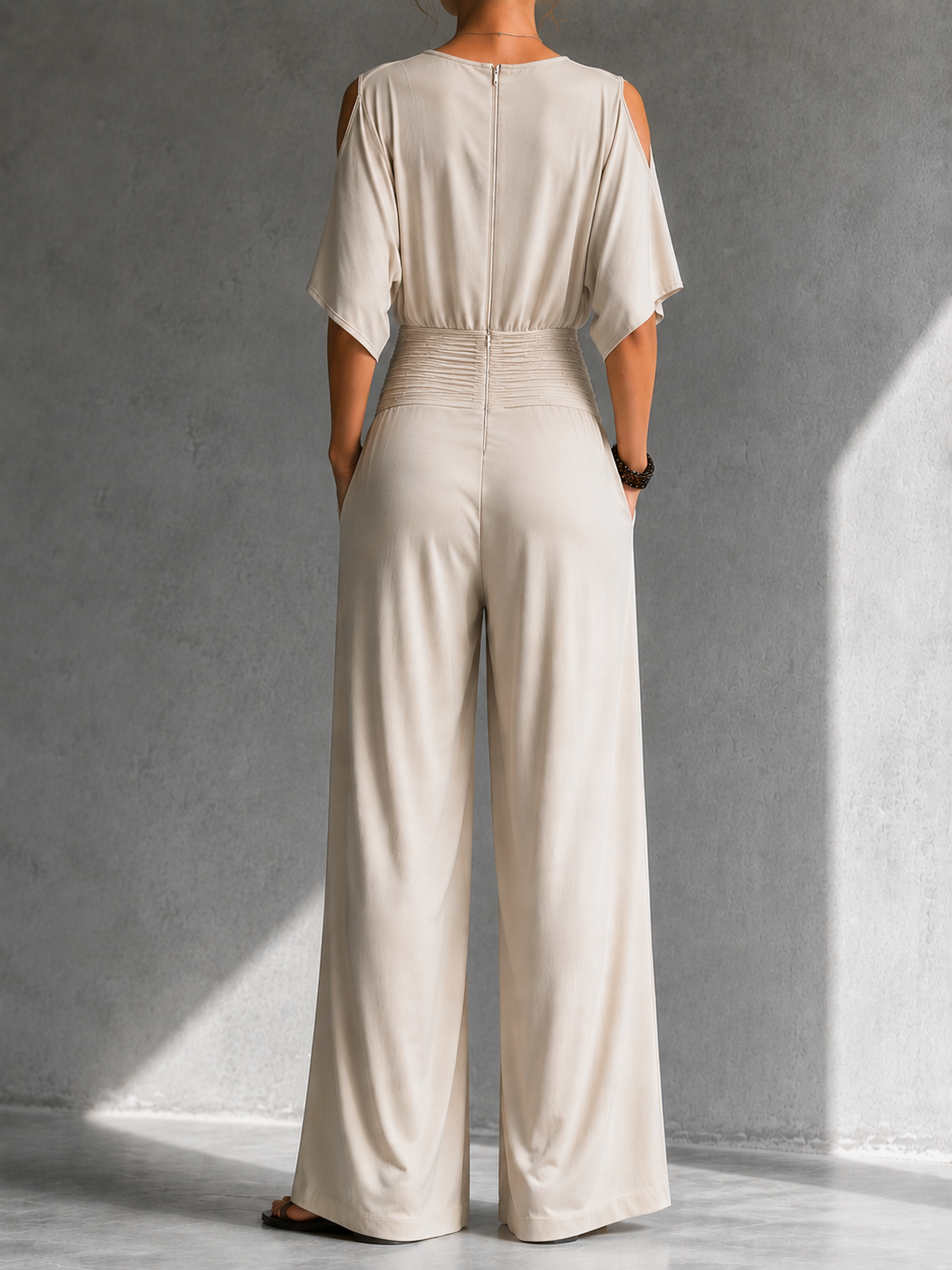 Aline | Elegante tuta a gamba larga con effetto incrociato